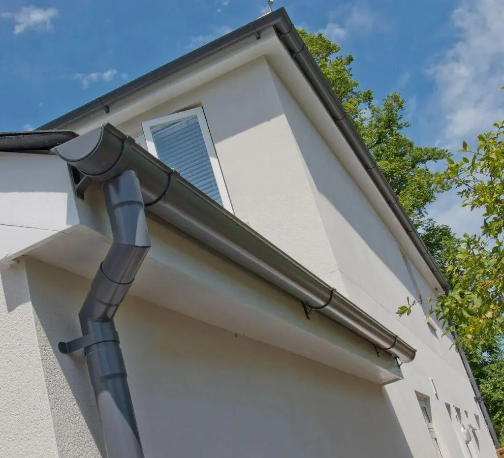 roof gutters made of aluminium